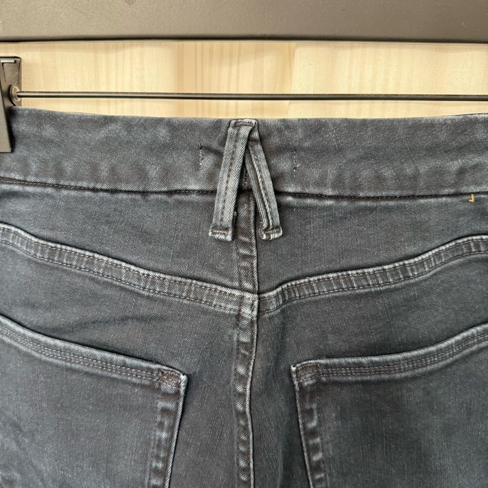 NWT💥 GOOD AMERICAN Good Legs High Waist Skinny Distressed Jeans - Picture 6 of 8